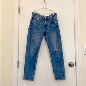 Zara Slim Boyfriend Jeans Size 26 (US 2)